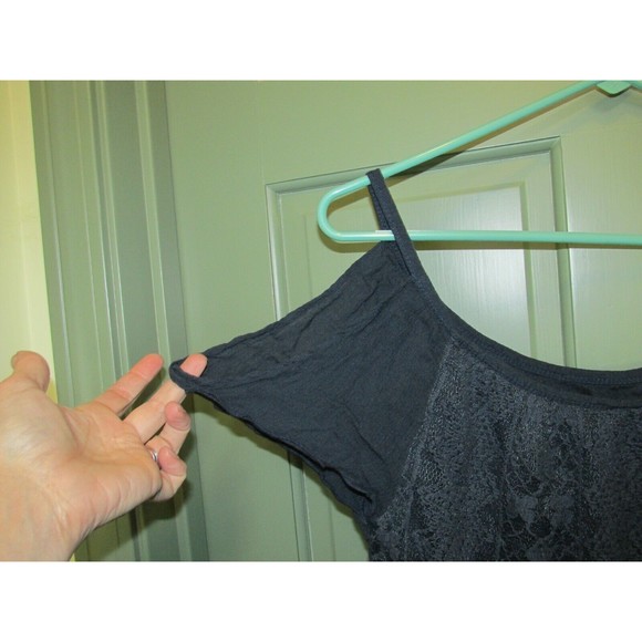 Hollister Women's Blue Lace Overlay Strappy Cold Shoulder Crop Top Size S - Picture 3 of 7